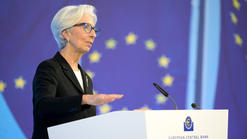 欧洲央行政策会议决议：利率保持在4%不变，新通胀预测为宽松周期的开始奠定基础