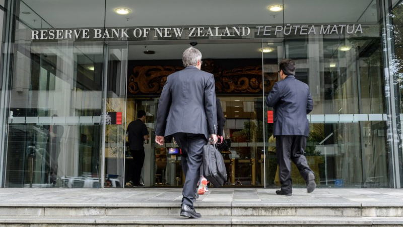 据彭博社报道，新西兰联储本周可能暂缓推出进一步刺激措施，因该国经济表现远好于预期。